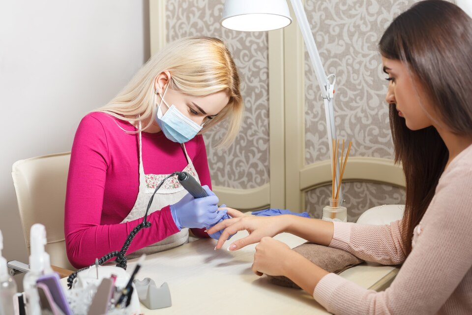 Melikgazi Manikürcü